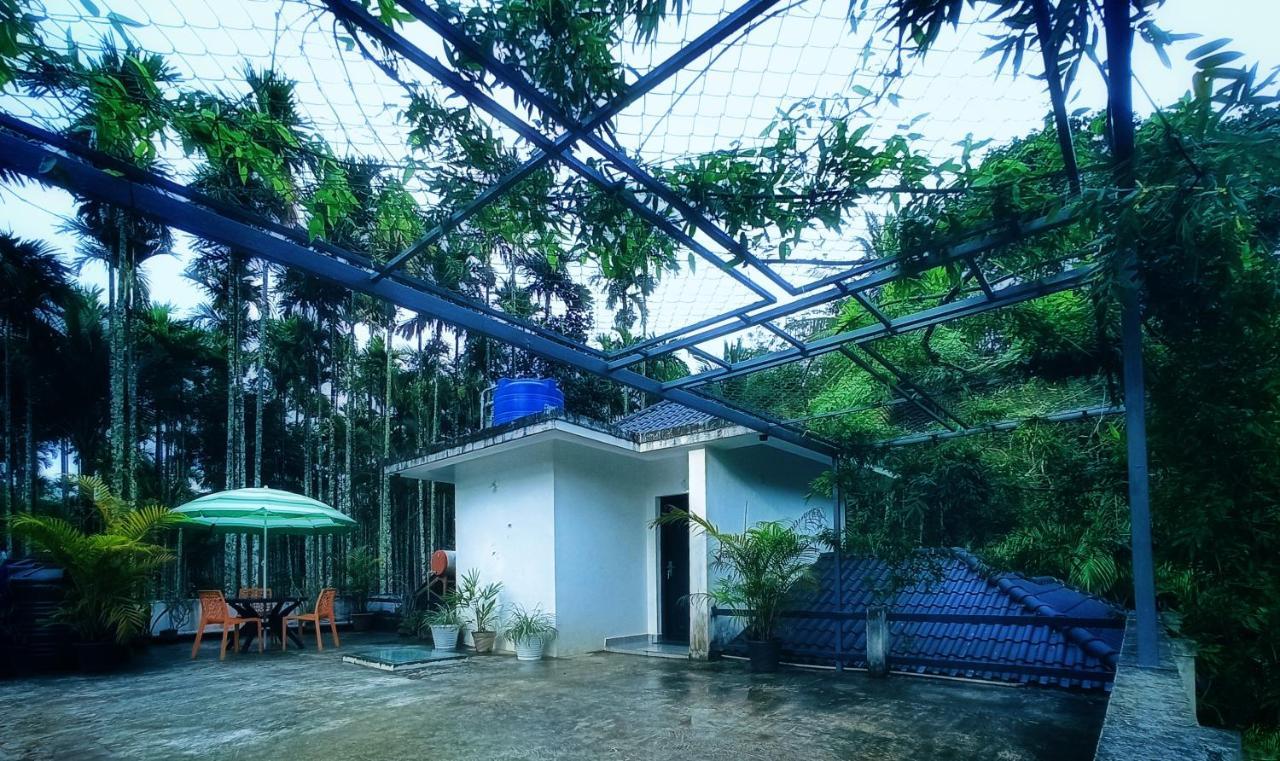 Vintage Garden Resort Sultan Bathery Exterior foto